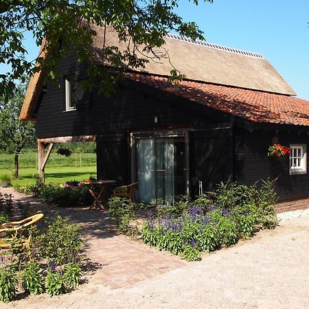 Erfgoed & Logies Den Heijkant Moergestel Bilik gambar