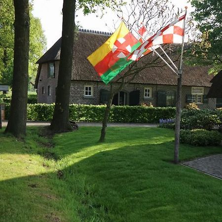 Erfgoed & Logies Den Heijkant Moergestel Luaran gambar